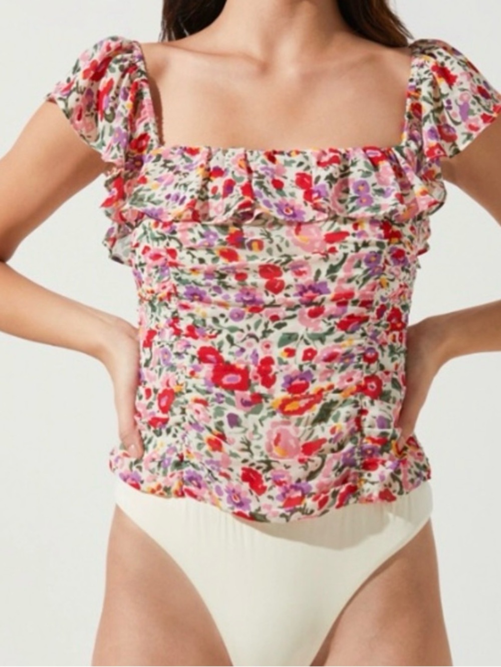 ASTR the Label Floral Ruffle Strap Bodysuit Size Medium